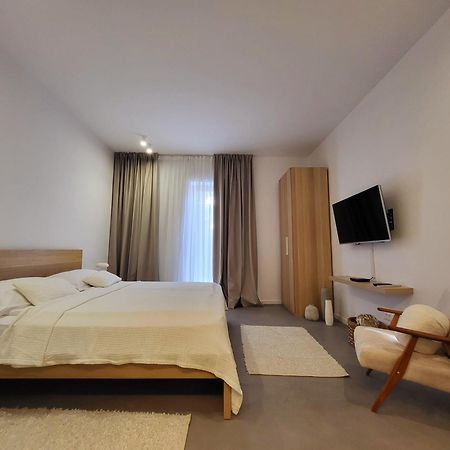 Firefly Luxury Apartment With Private Whirlpool زادار المظهر الخارجي الصورة