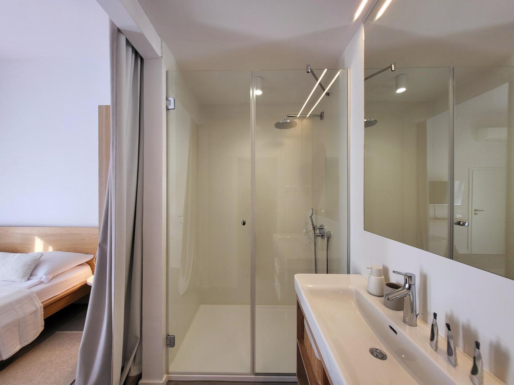 Firefly Luxury Apartment With Private Whirlpool زادار المظهر الخارجي الصورة